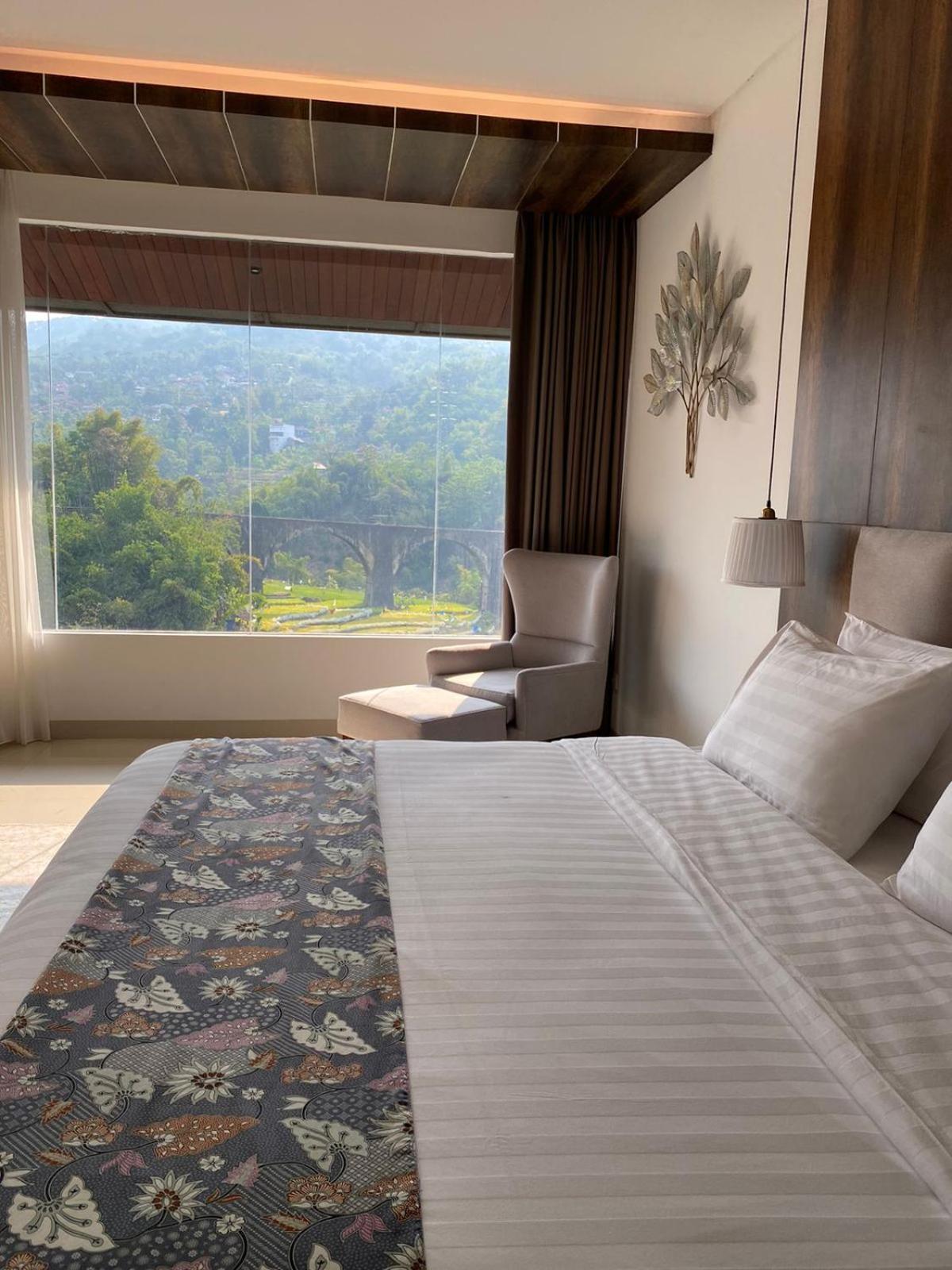 Forest Hills Hotel Soreang 외부 사진